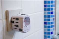 SKROSS cestovní adaptér PRO, univerzální, uzemněný