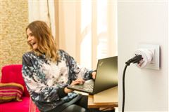 SKROSS cestovní adaptér do Izraele, typ H