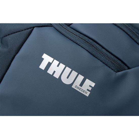 Thule Chasm batoh 26 l TCHB215 - Darkest Blue