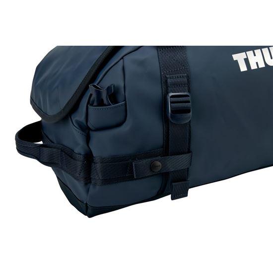 Thule Chasm S sportovní taška 30 L TDSD301 - Darkest Blue
