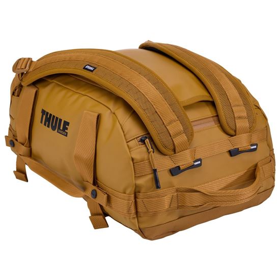 Thule Chasm S sportovní taška 30 L TDSD301 - Golden Brown