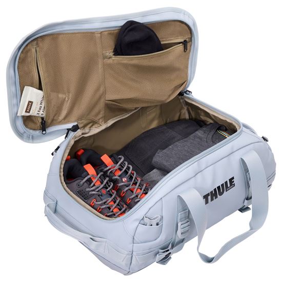 Thule Chasm S sportovní taška 30 L TDSD301 - Soft Blue