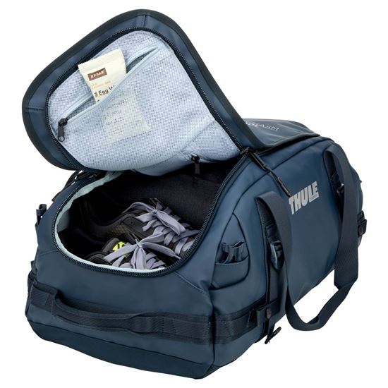 Thule Chasm sportovní taška 40 l TDSD302 - Darkest Blue