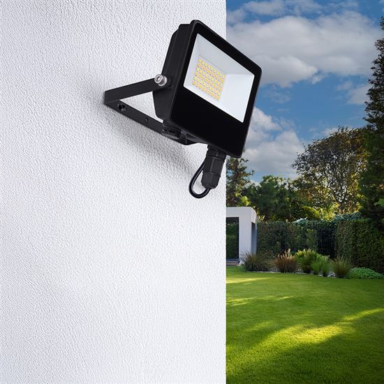 Solight LED reflektor TOP, 20W, max. 2600lm, 3CCT, volitený výkon 100/50%, IP65, rychlokonektor