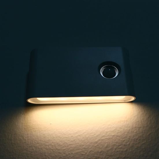 Solight nabíjecí noční LED světélko s pohybovým a světelným sensorem, 0,5W, 3000K, Li-Ion