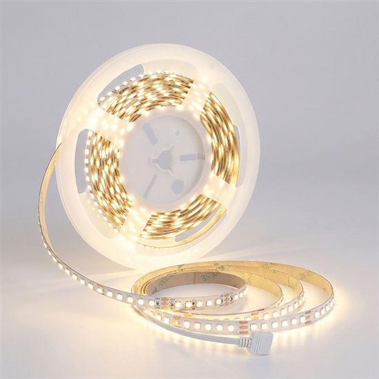 Solight LED světelný pás, RGB, 5m, sada s 12V adaptérem a dálk. ovladačem, 7,2W/m, IP20